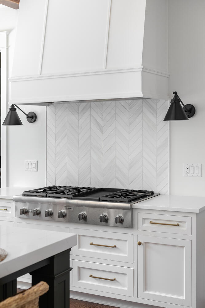 706 S Loomis Street, Naperville, IL 60540