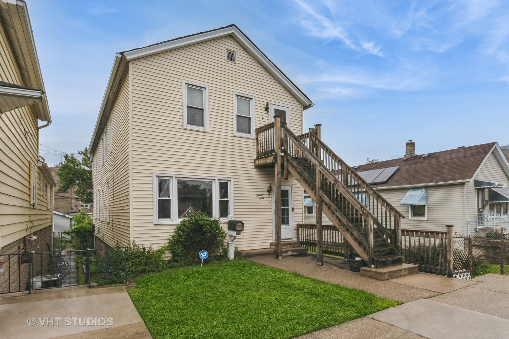 1640 W 32nd Street, Chicago, IL 60608
