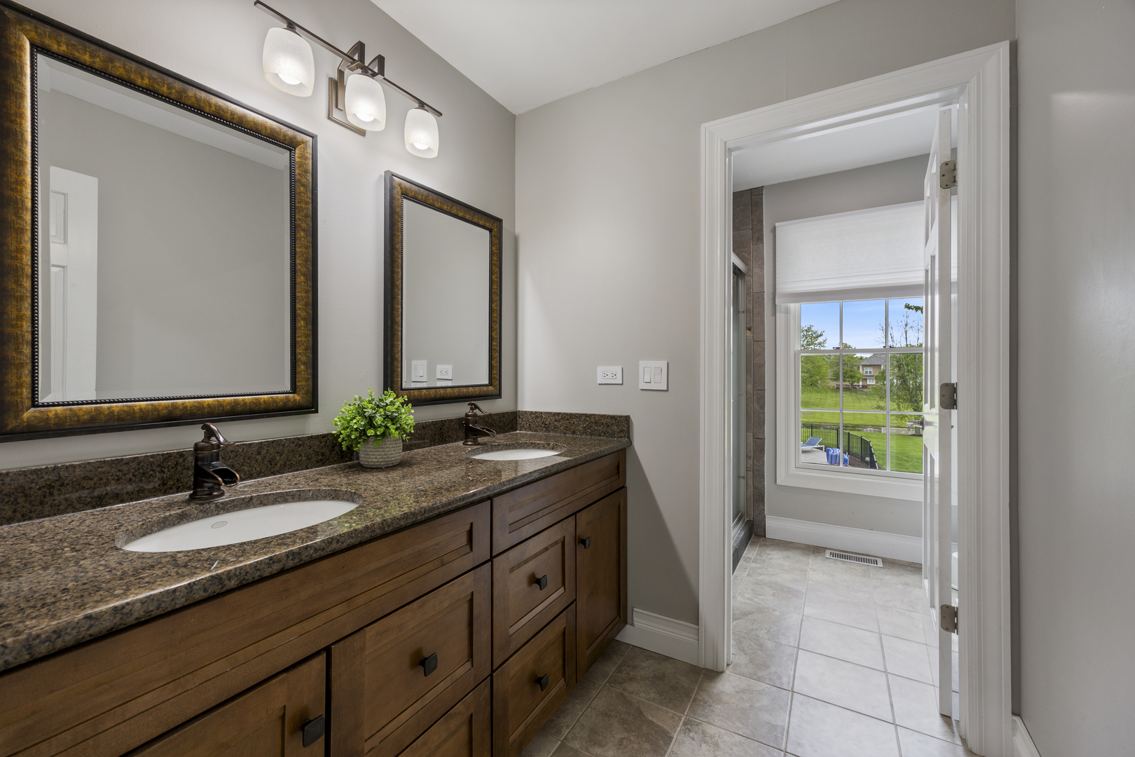 20707 N Swansway, Deer Park, IL 60010