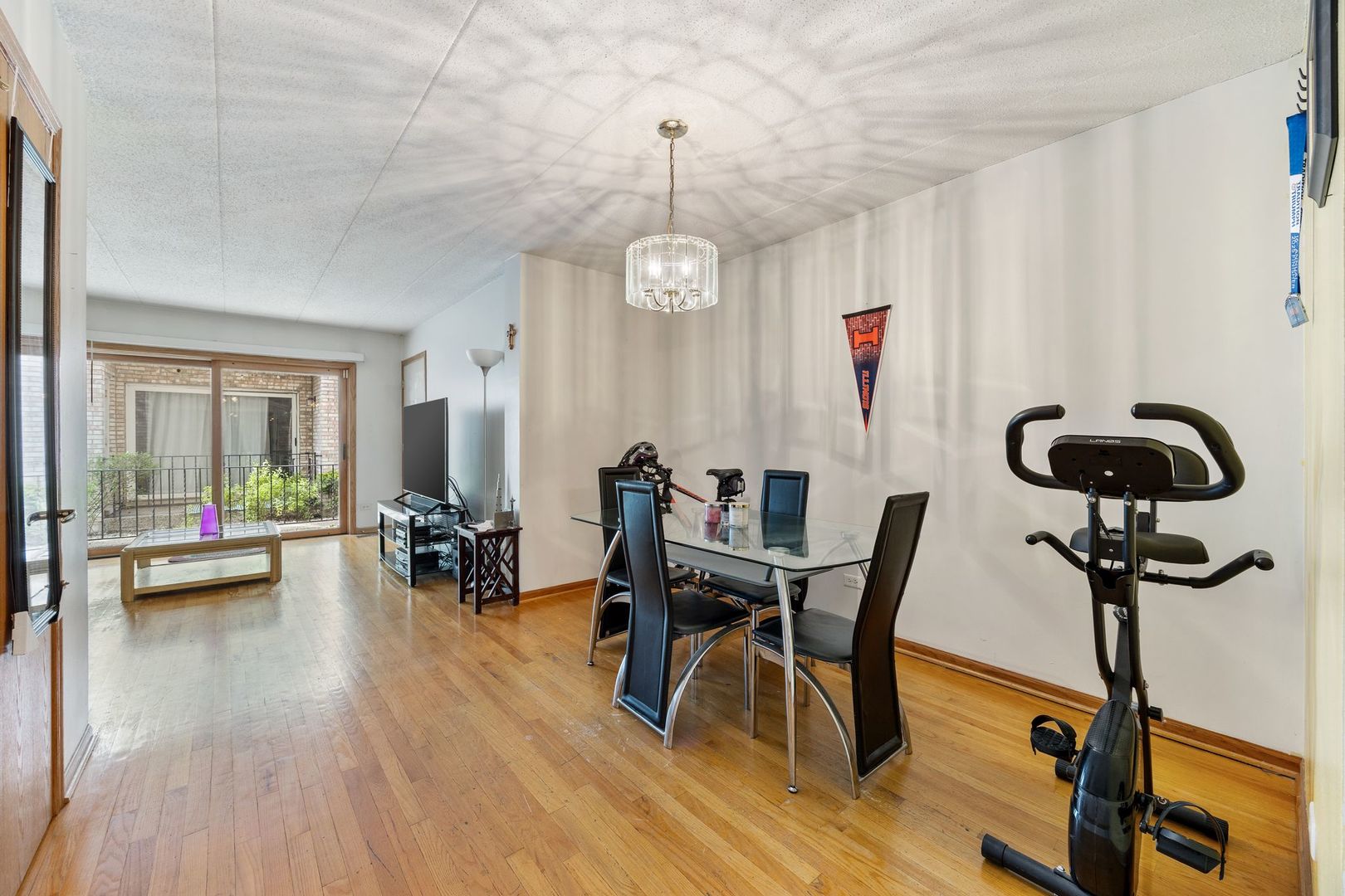 5401 N Milwaukee Avenue #1A, Chicago, IL 60630