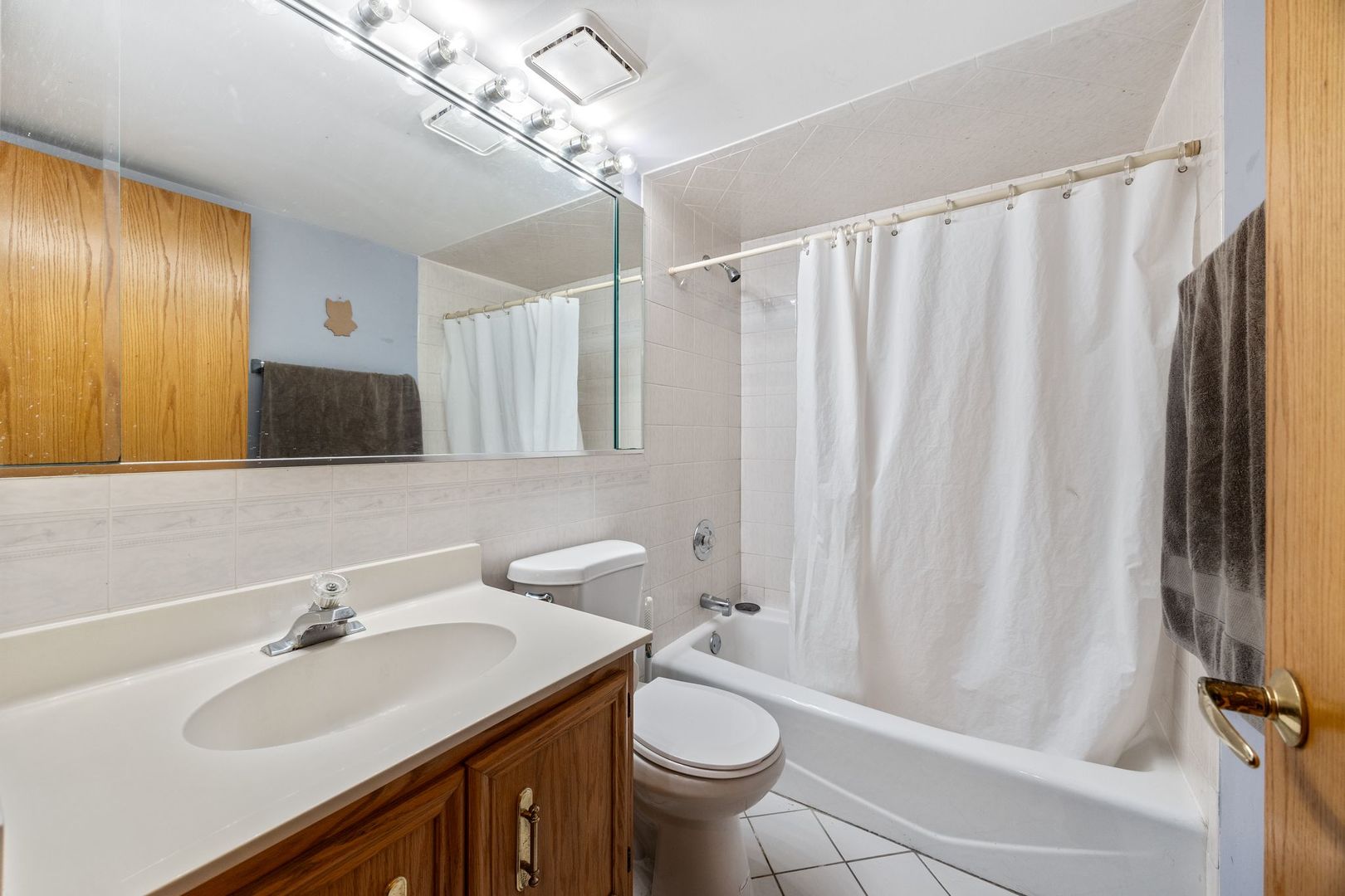5401 N Milwaukee Avenue #1A, Chicago, IL 60630