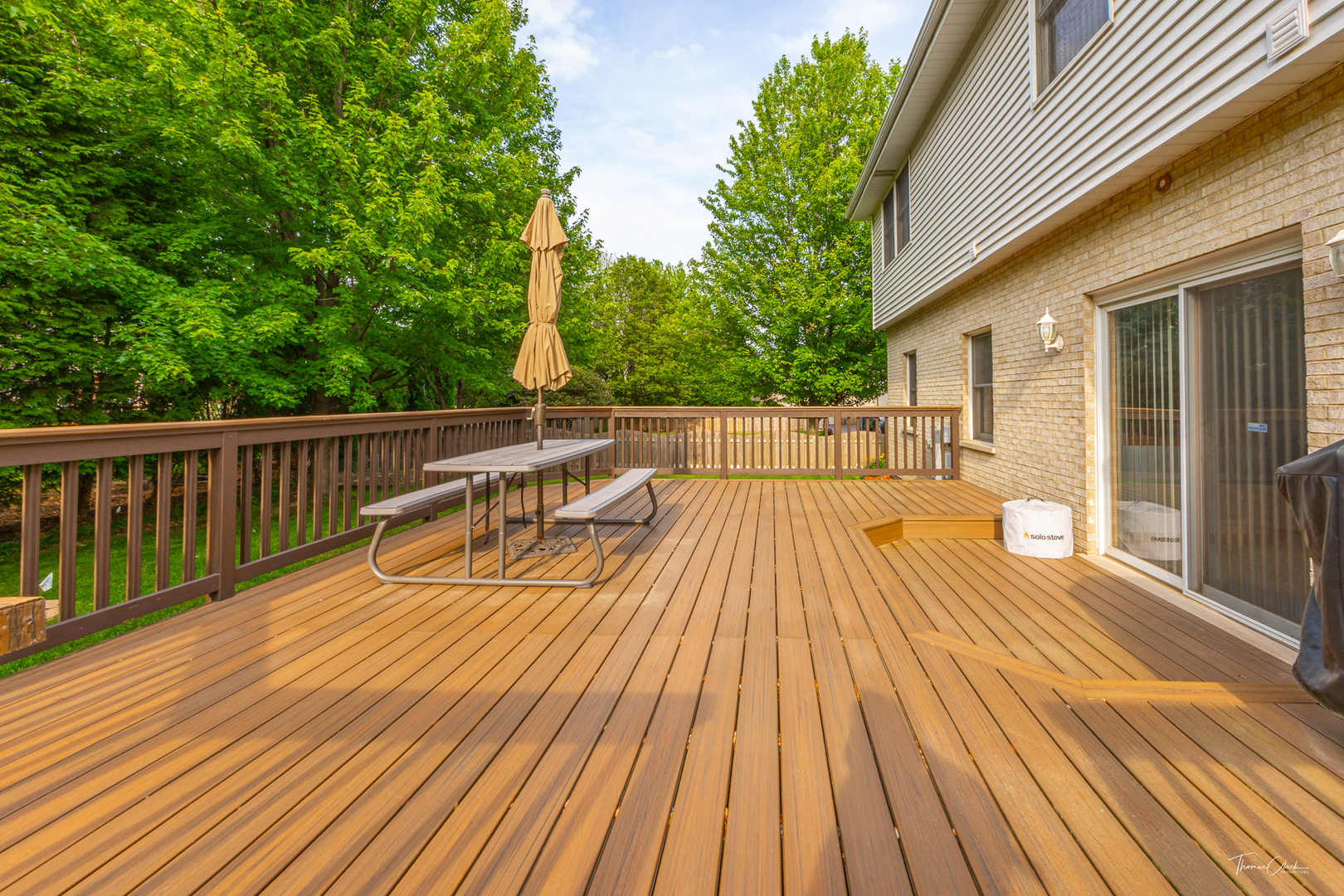 2048 Westbury Drive, Woodridge, IL 60517