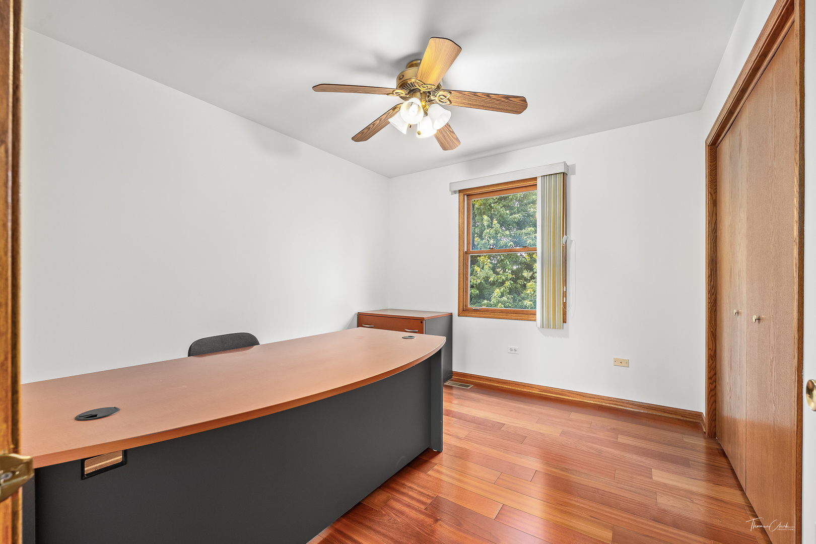 2048 Westbury Drive, Woodridge, IL 60517