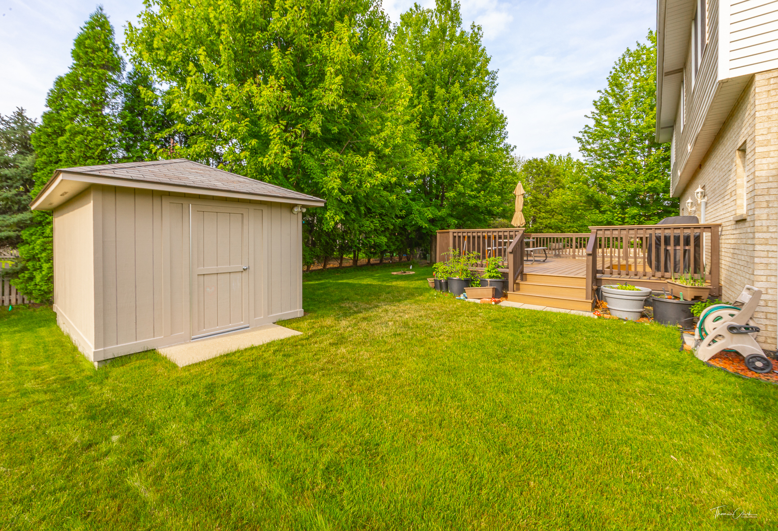 2048 Westbury Drive, Woodridge, IL 60517