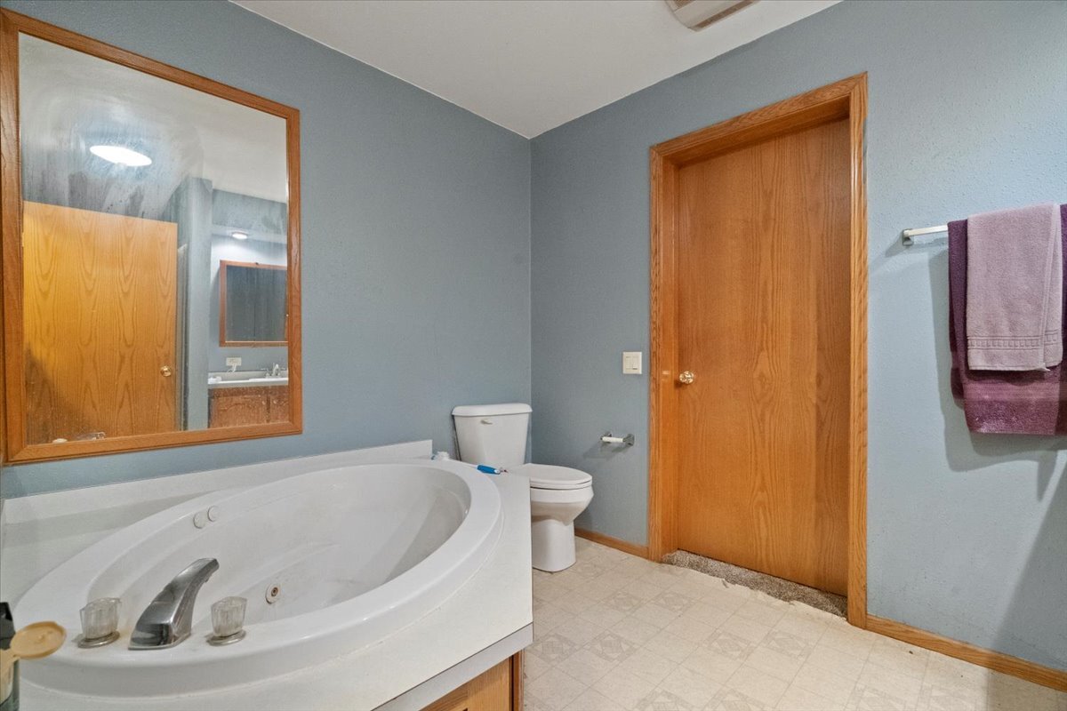 26630 W Il Route 134, Ingleside, IL 60041