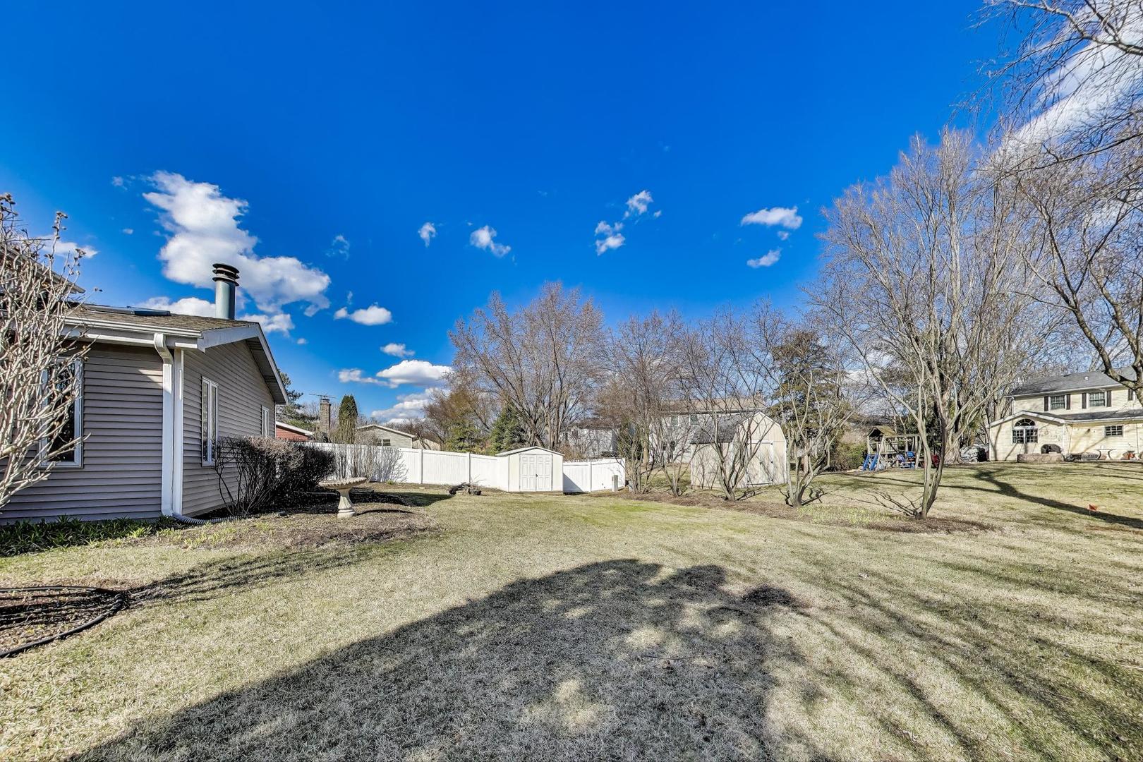 6S009 Steeple Run Drive, Naperville, IL 60540