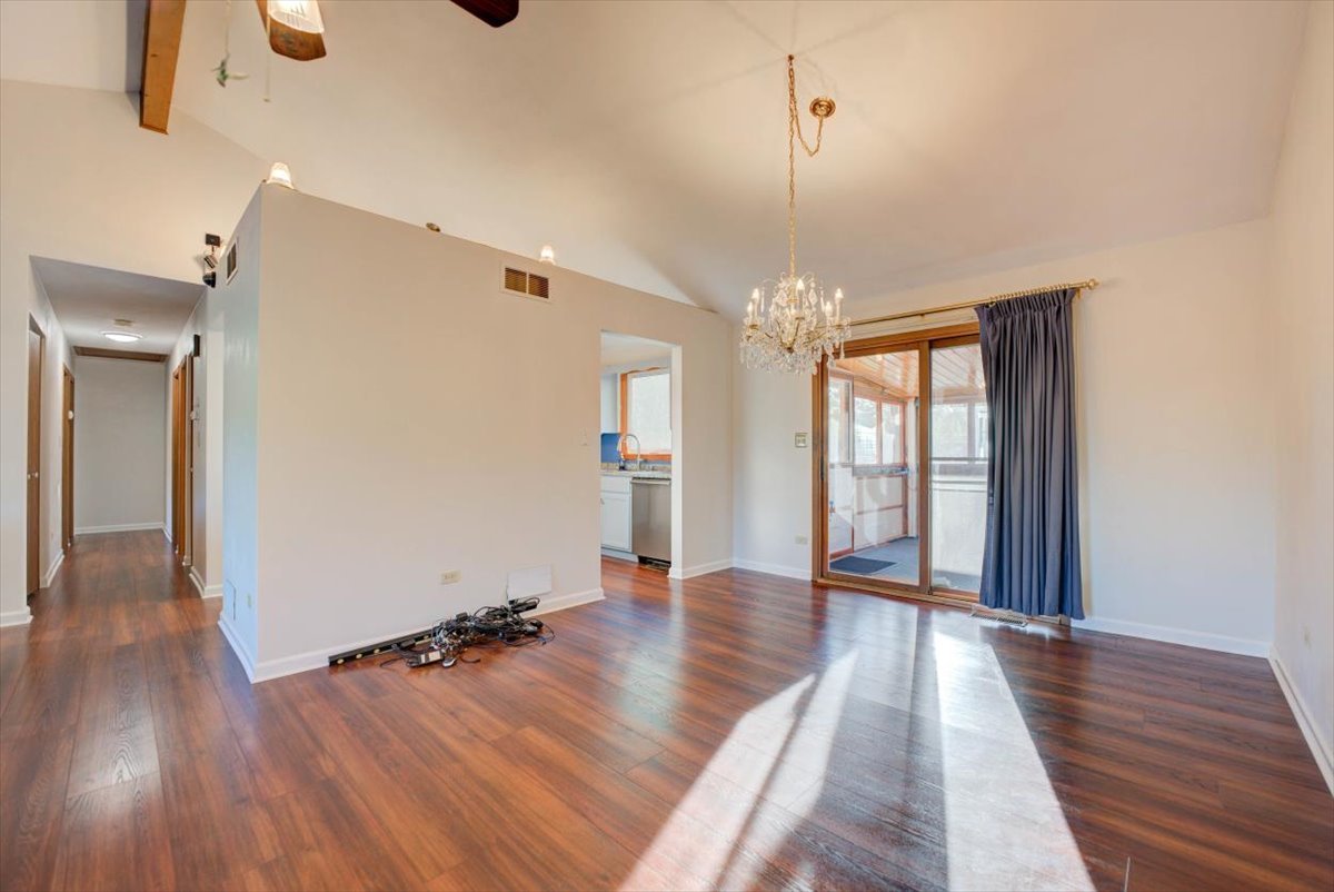38059 N Holdridge Avenue, Beach Park, IL 60087