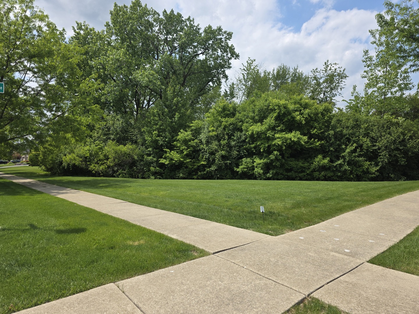 1074 - 1078 Sante Fe Stre Street, Bartlett, IL 60103