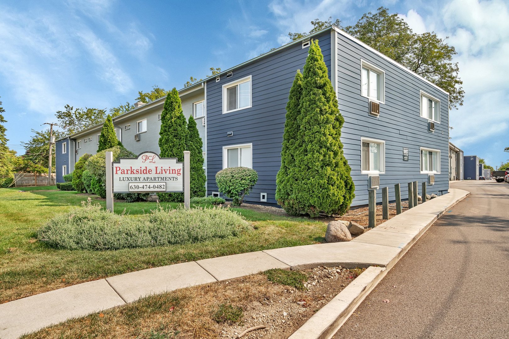 24 N Parkside Avenue #1A, Glen Ellyn, IL 60137