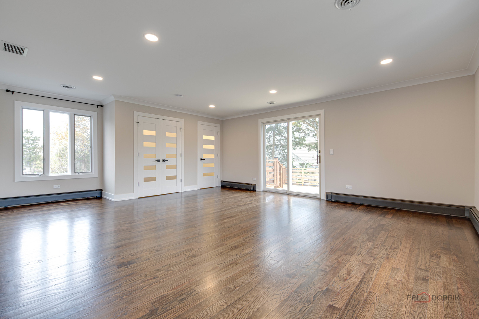 1912 N Summit Street, Wheaton, IL 60187