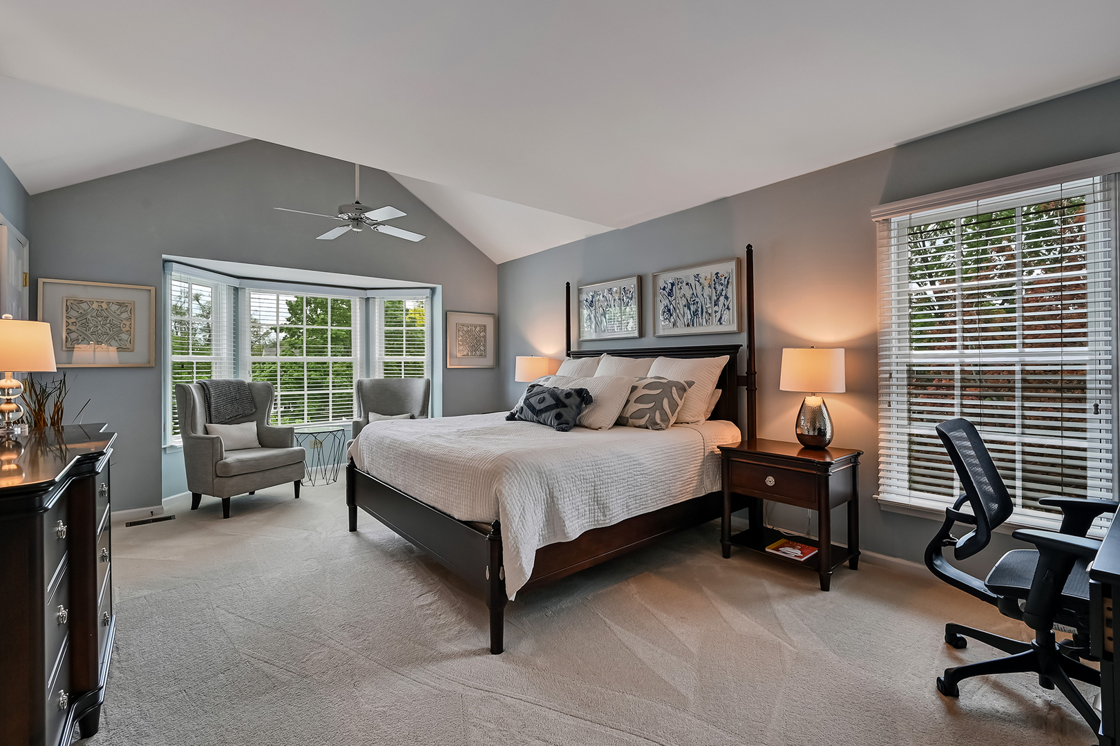1825 Wakeman Court, Wheaton, IL 60187