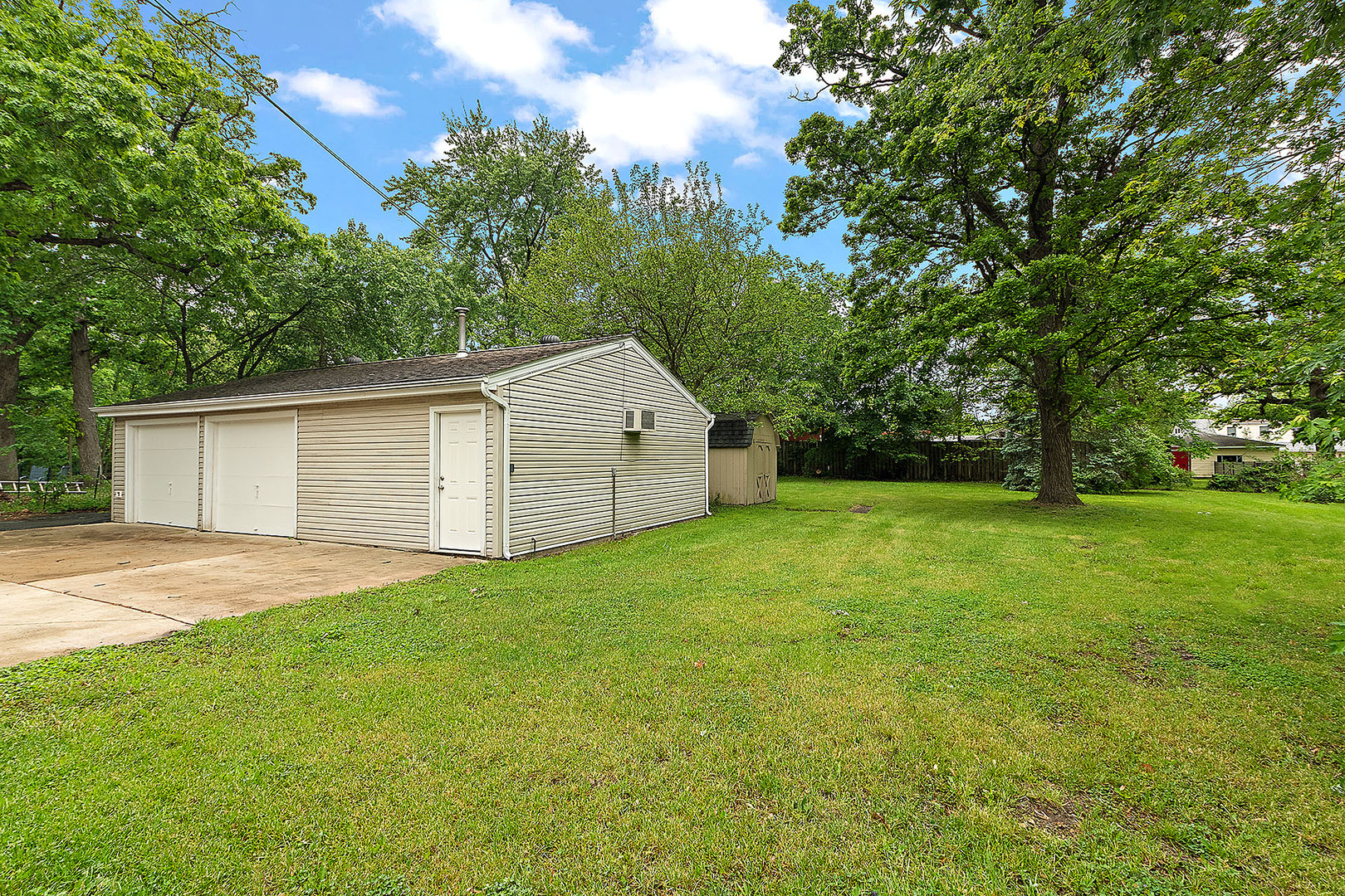 21402 S 79th Avenue, Frankfort, IL 60423