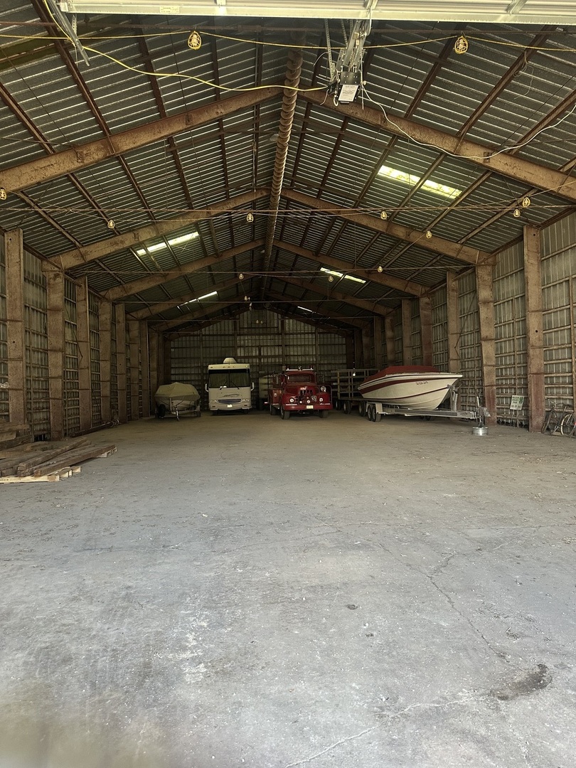 4499 N 3200 East Road, Arrowsmith, IL 61722