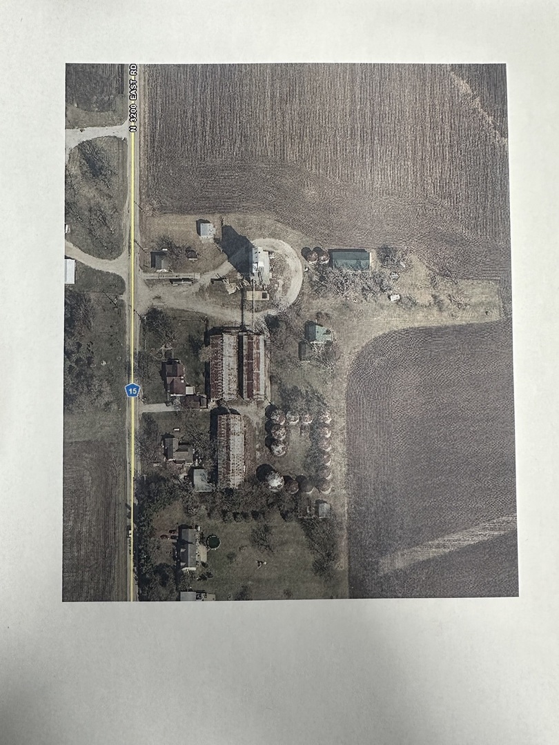 4499 N 3200 East Road, Arrowsmith, IL 61722