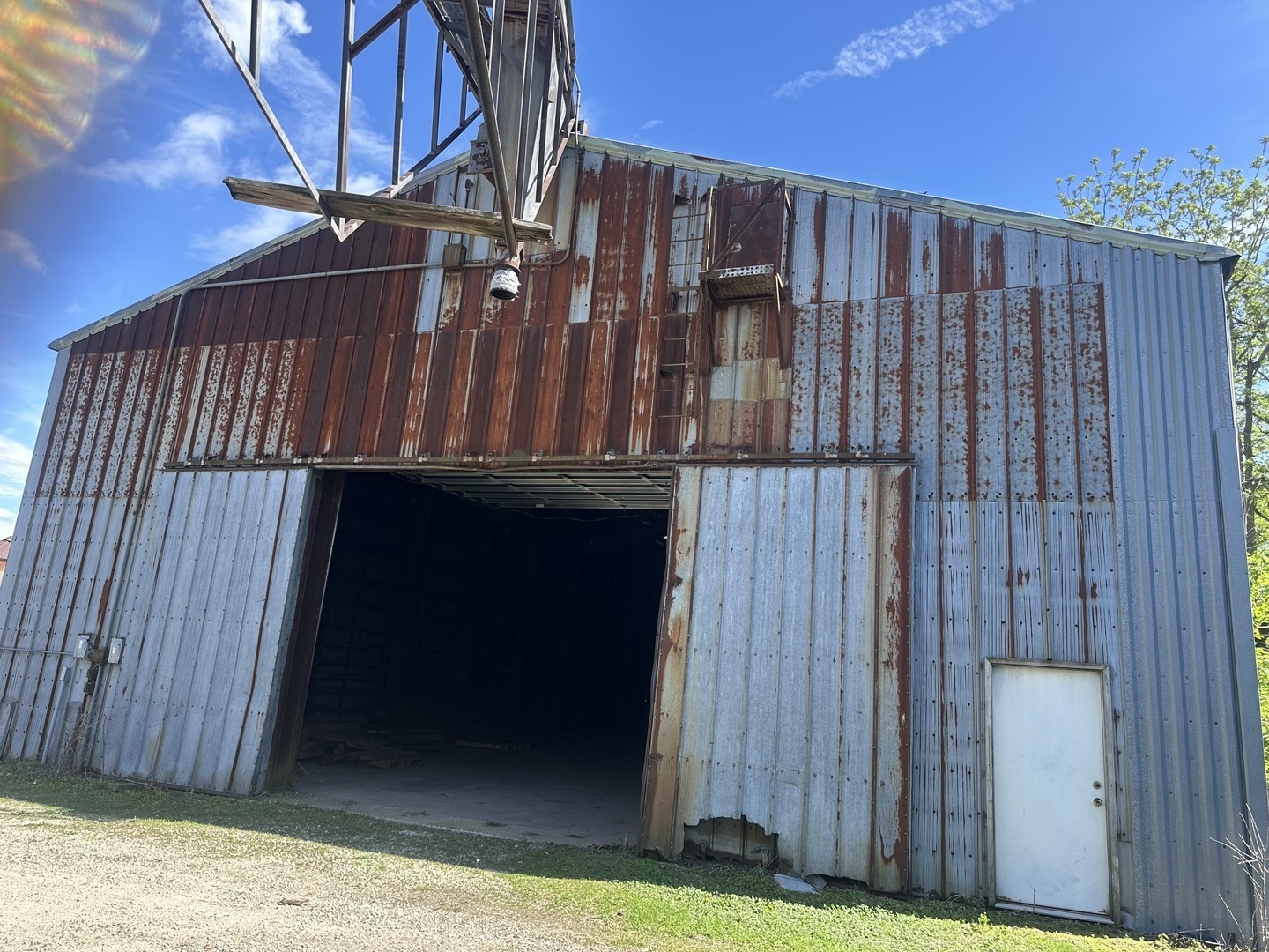 4499 N 3200 East Road, Arrowsmith, IL 61722