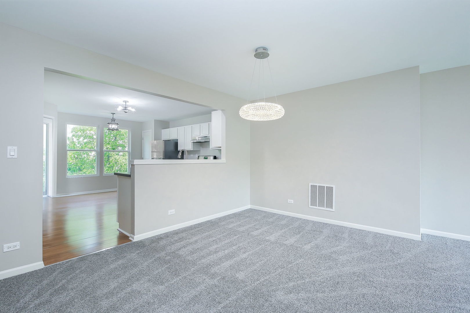 635 Conservatory Lane #635, Aurora, IL 60502