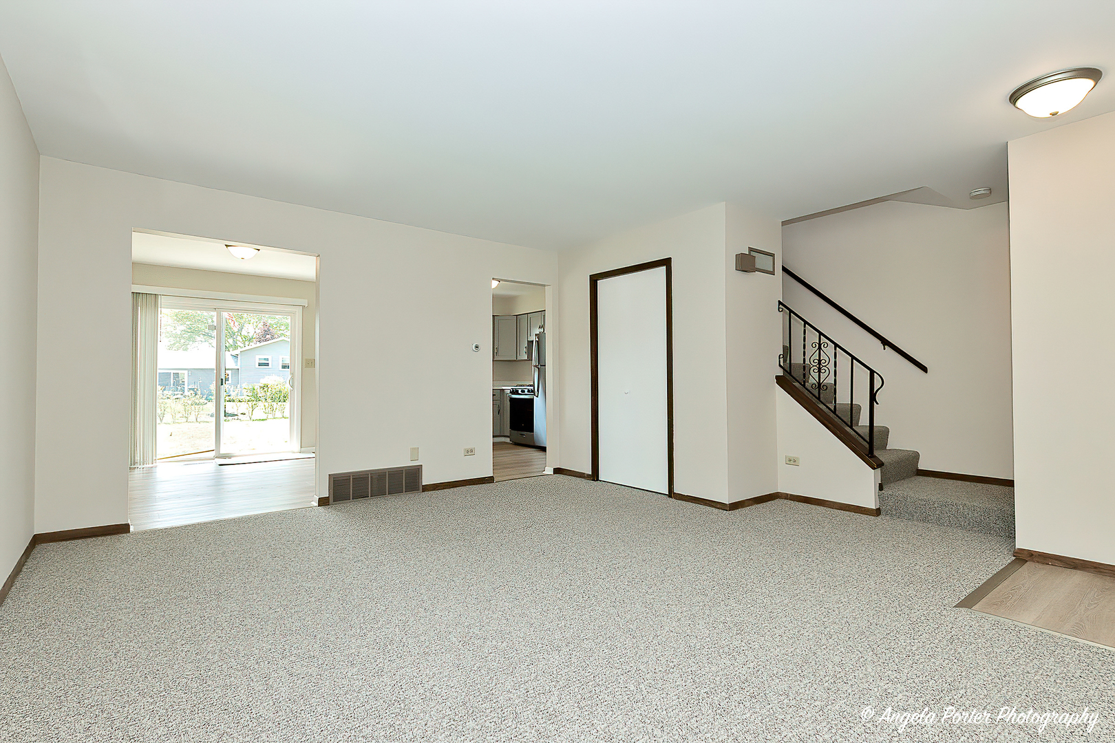 522 North Avenue, Antioch, IL 60002