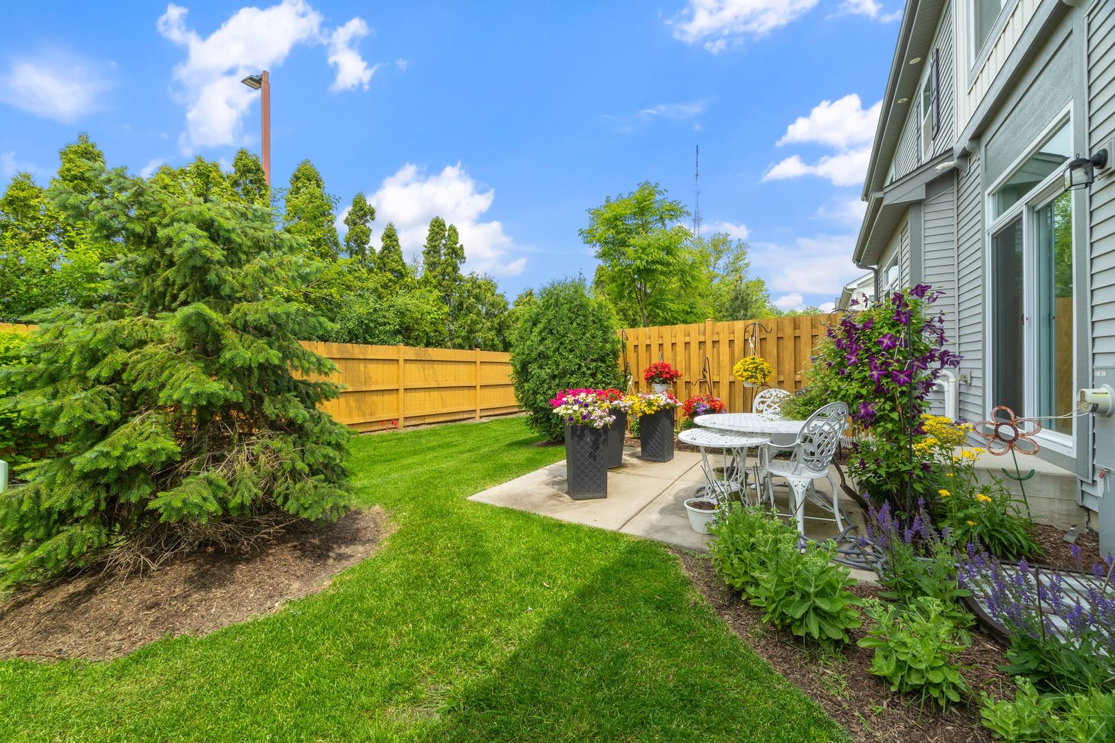 3246 N Heritage Lane, Arlington Heights, IL 60004