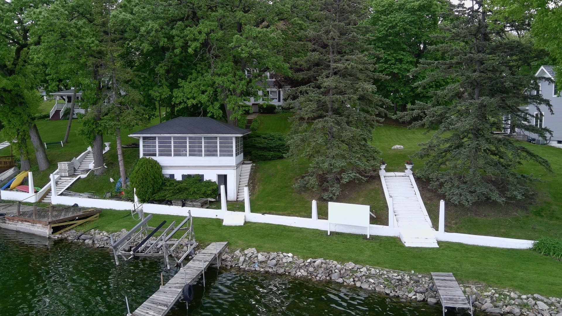 39270 N Lake Avenue, Lake Villa, IL 60046