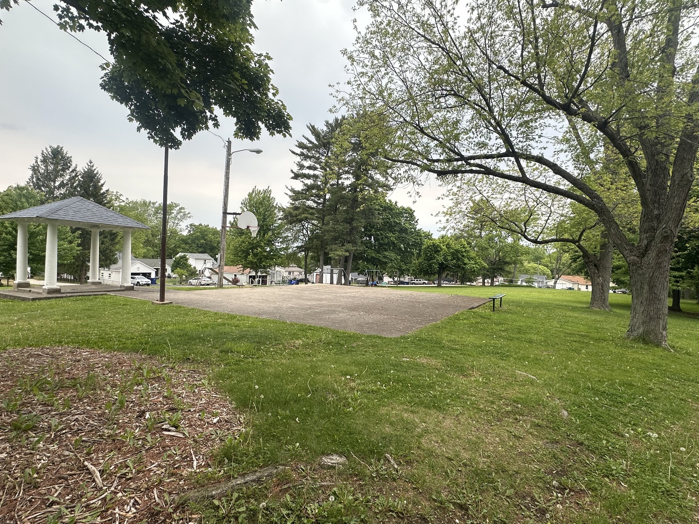 39270 N Lake Avenue, Lake Villa, IL 60046