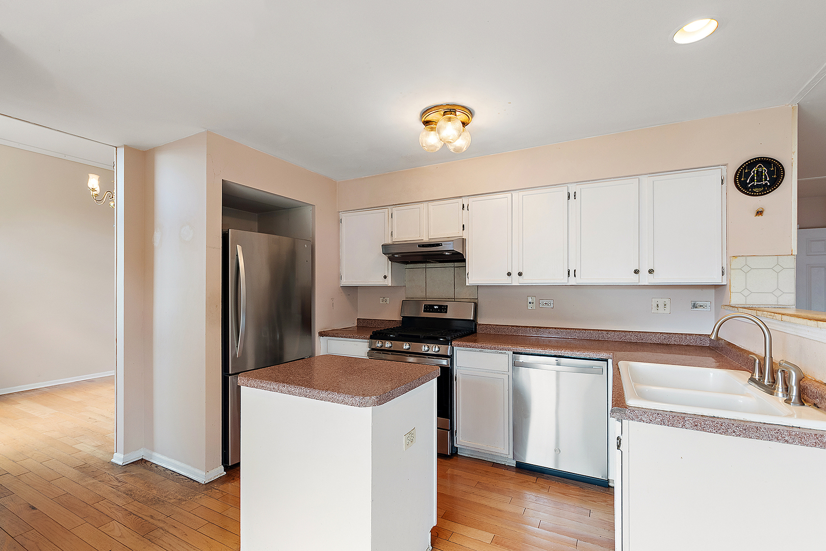 437 Foxborough Trail, Bolingbrook, IL 60440