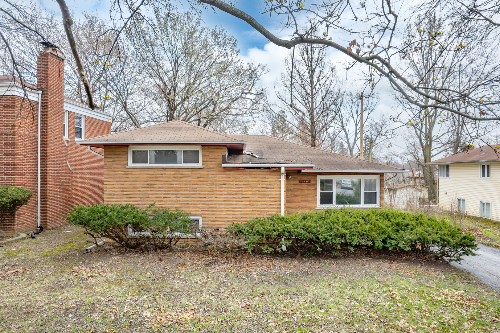 17401 Holmes Avenue, Hazel Crest, IL 60429