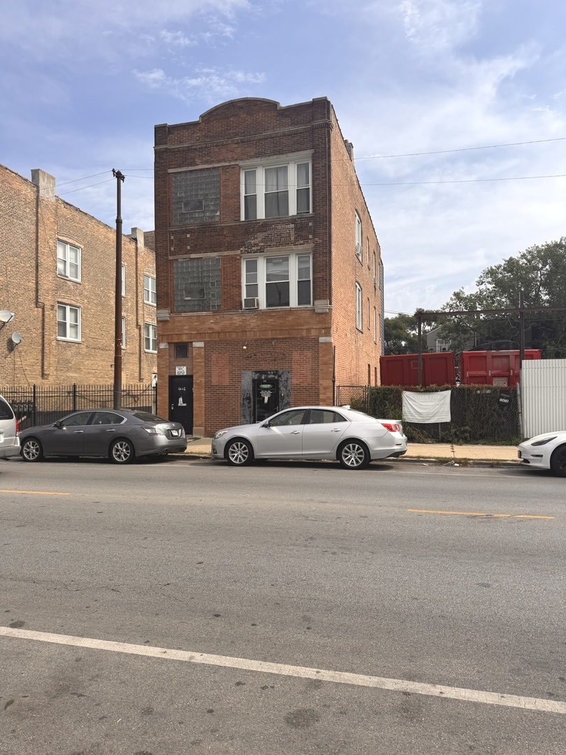 1245 S Kedzie Avenue, Chicago, IL 60623