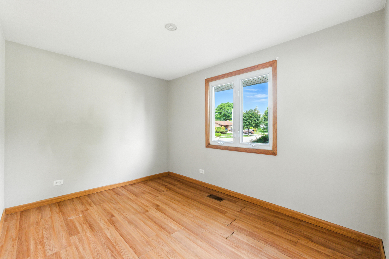 811 Sienna Drive, Schaumburg, IL 60193