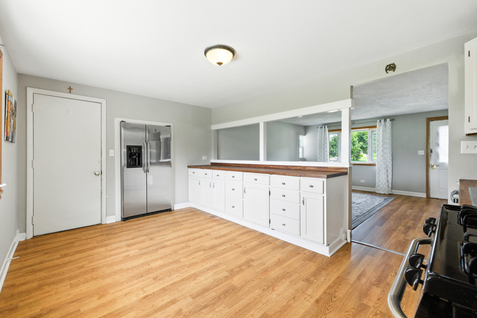 811 Sienna Drive, Schaumburg, IL 60193