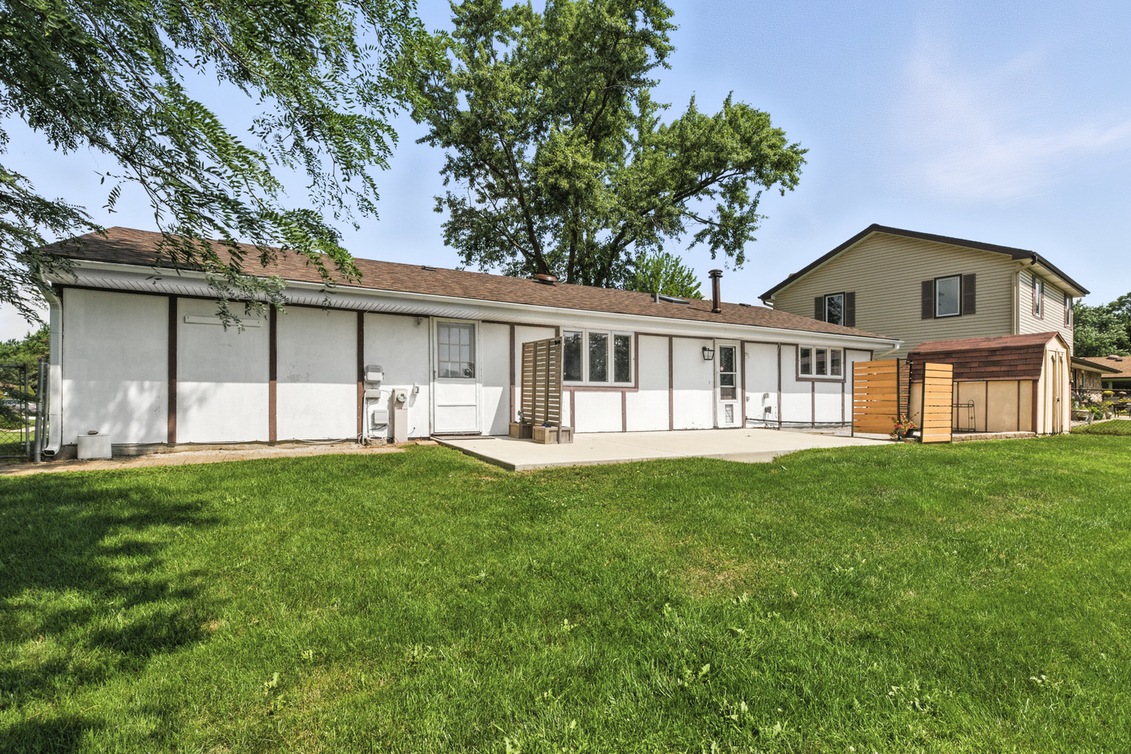 811 Sienna Drive, Schaumburg, IL 60193