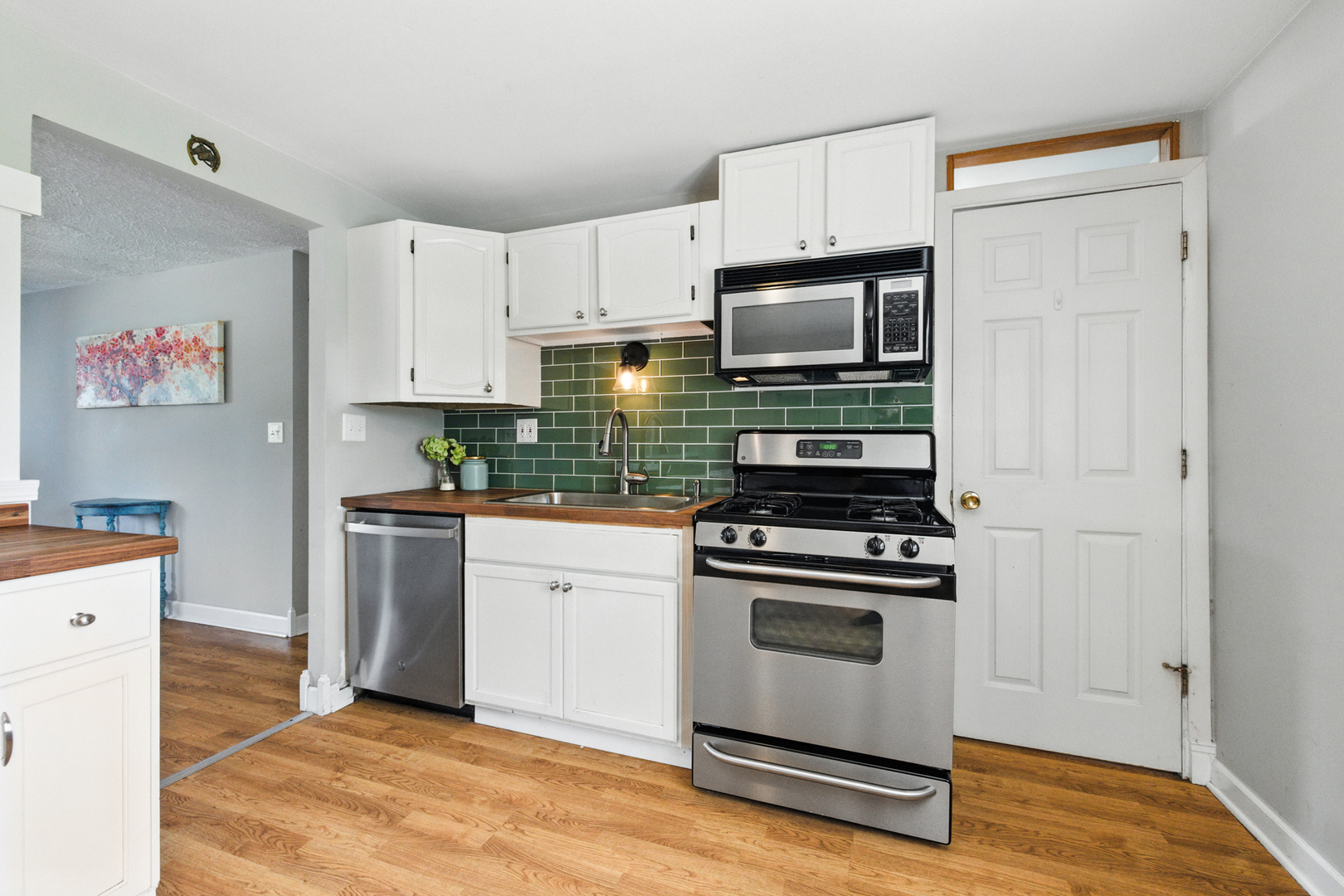 811 Sienna Drive, Schaumburg, IL 60193