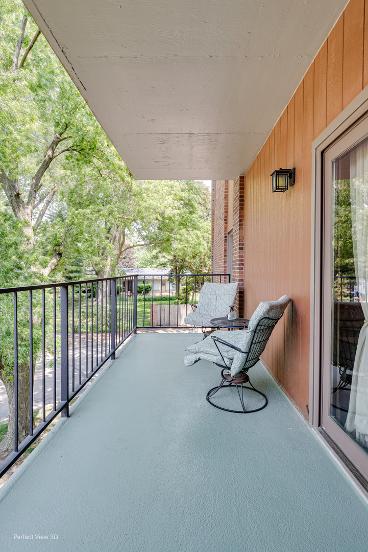 6525 Main Street #204, Downers Grove, IL 60516