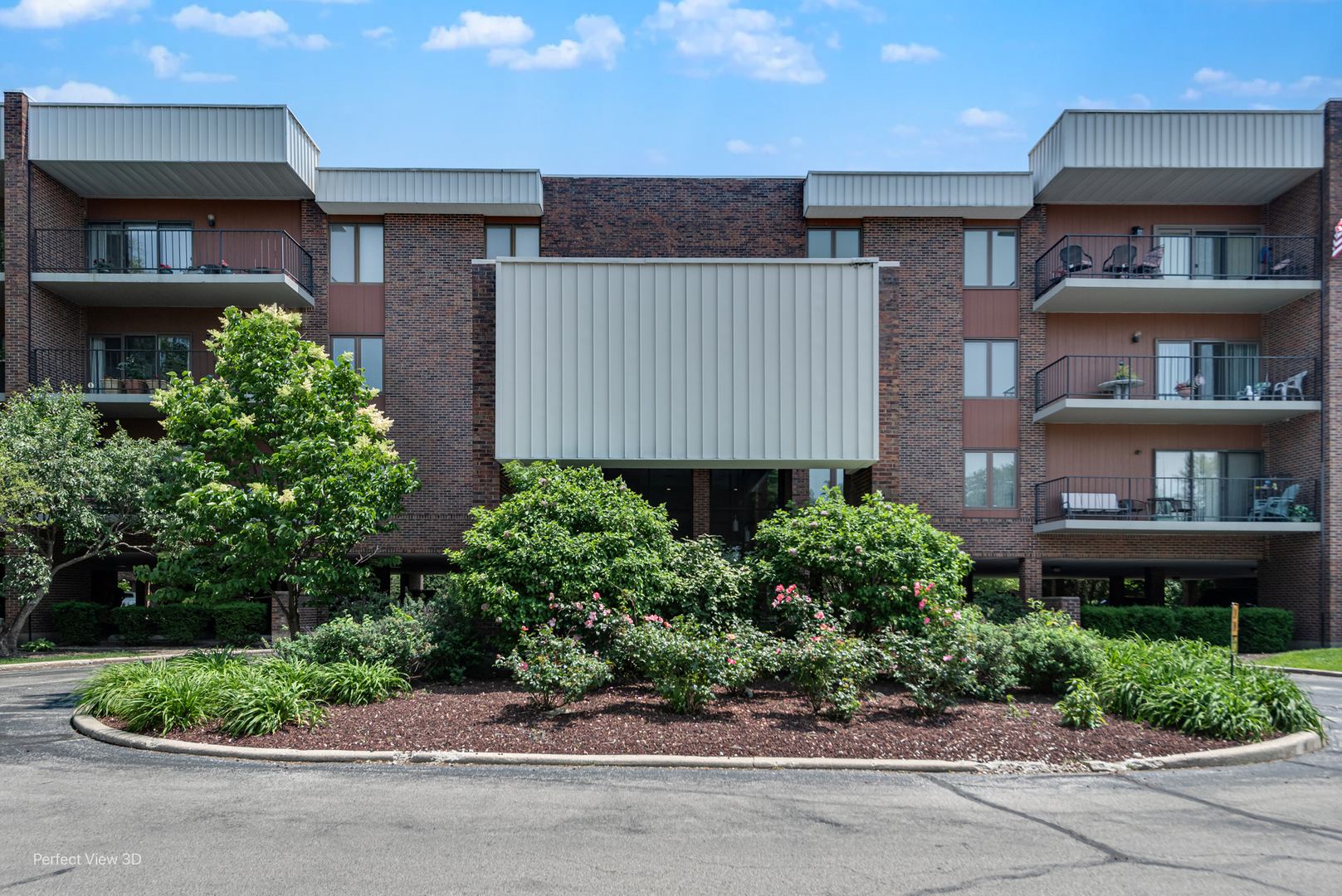 6525 Main Street #204, Downers Grove, IL 60516