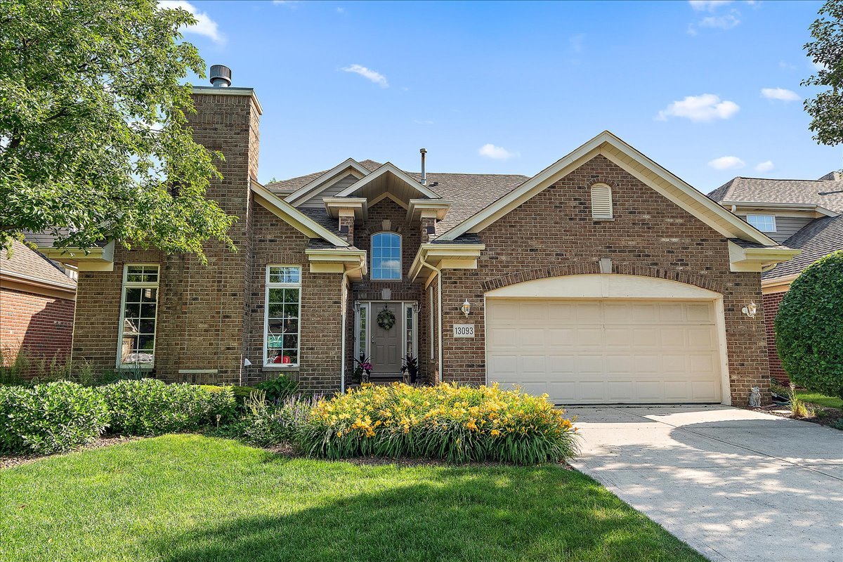 13093 Timber Court #61, Palos Heights, IL 60463