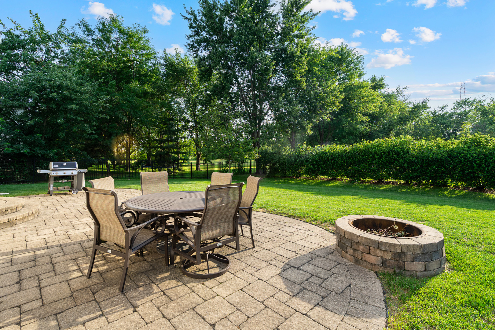 16320 Spring Creek Lane, Plainfield, IL 60586