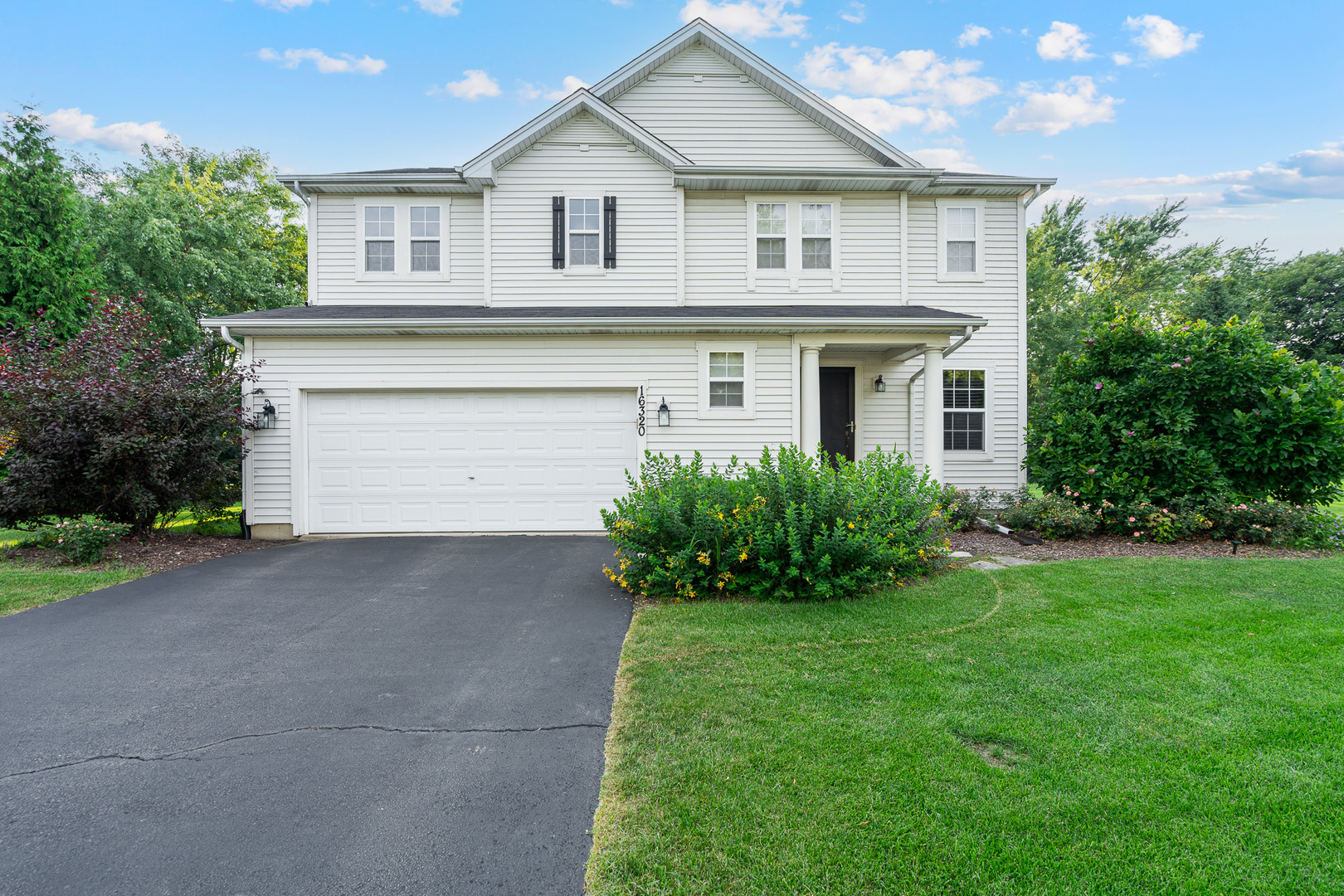 16320 Spring Creek Lane, Plainfield, IL 60586