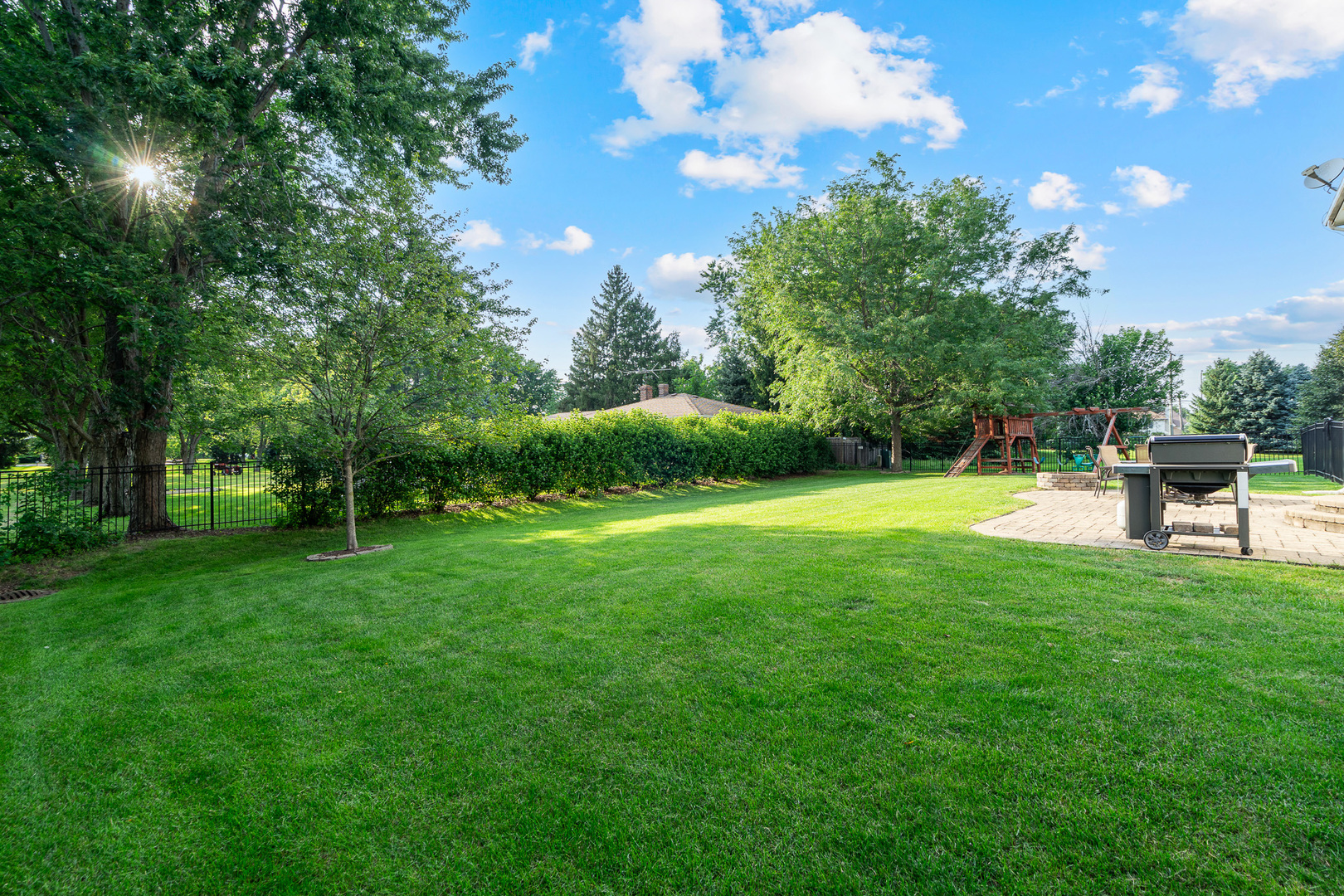 16320 Spring Creek Lane, Plainfield, IL 60586