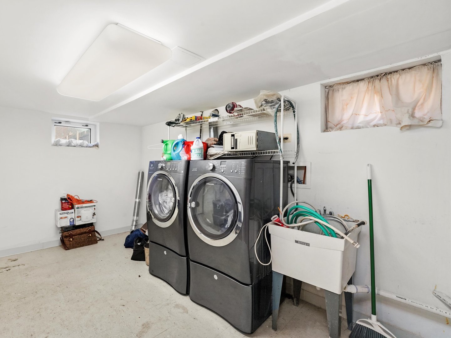 3405 N Osage Avenue, Chicago, IL 60634