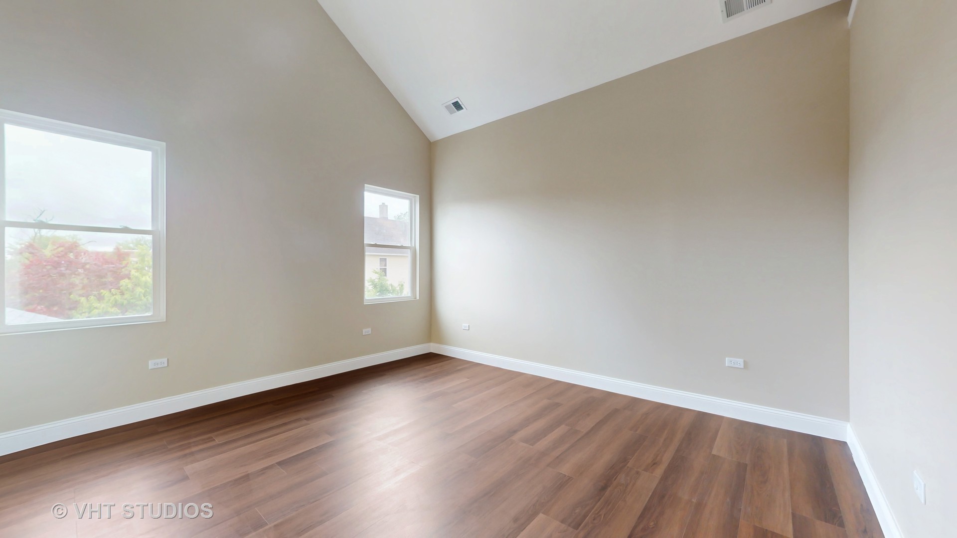 554 E Jackson Street, Joliet, IL 60432