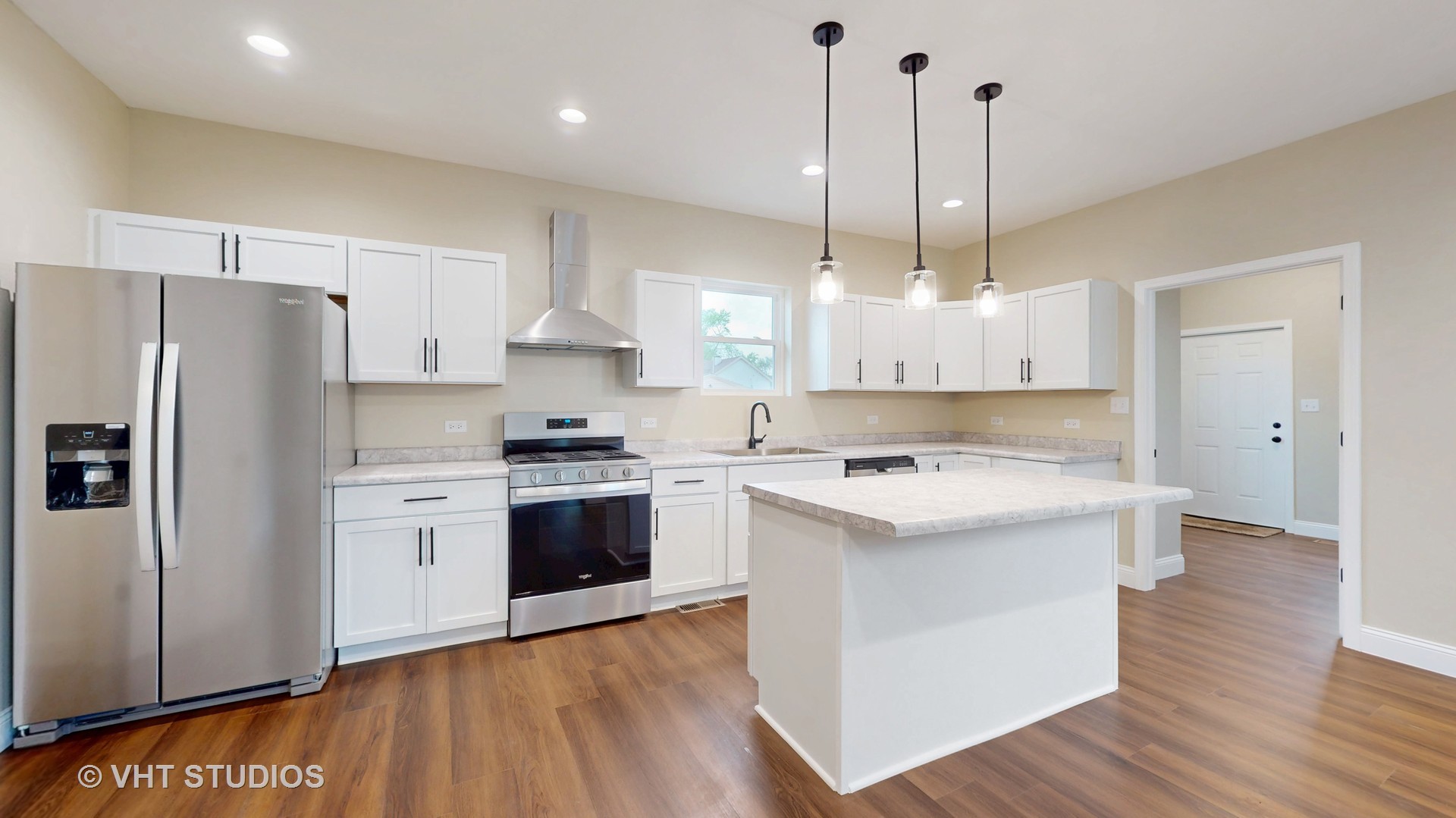 554 E Jackson Street, Joliet, IL 60432