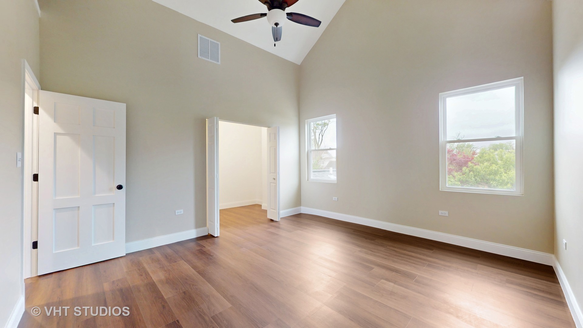 554 E Jackson Street, Joliet, IL 60432
