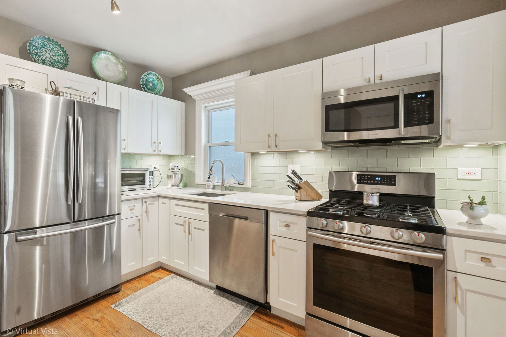 217 Circle Avenue, Forest Park, IL 60130