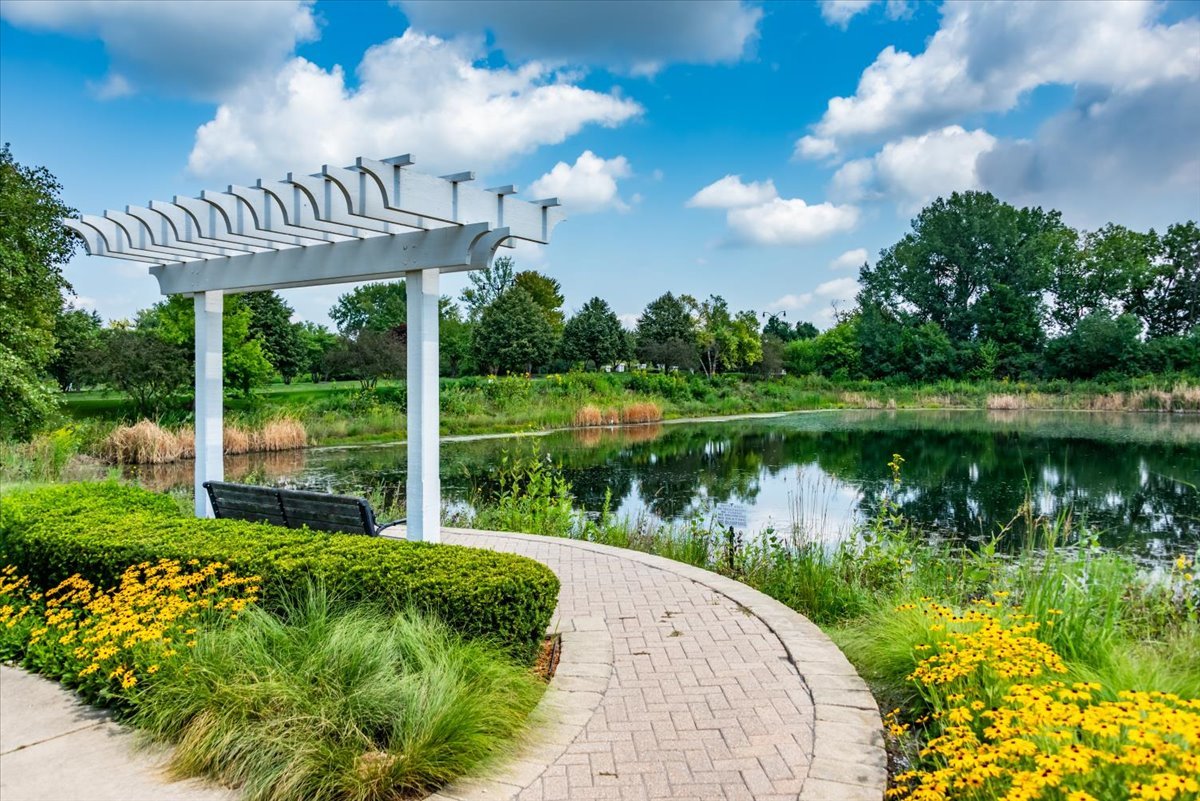 12001 Jordi Road, Huntley, IL 60142