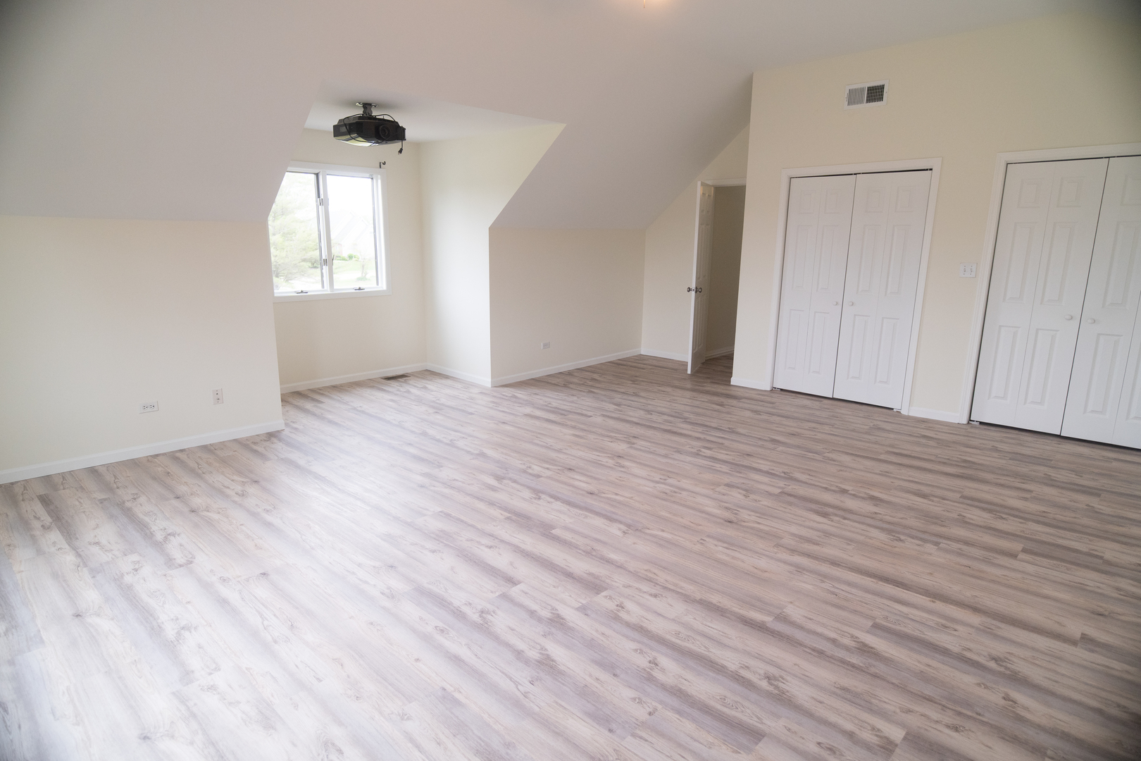 2657 E Royal Ridge Drive, Crete, IL 60417