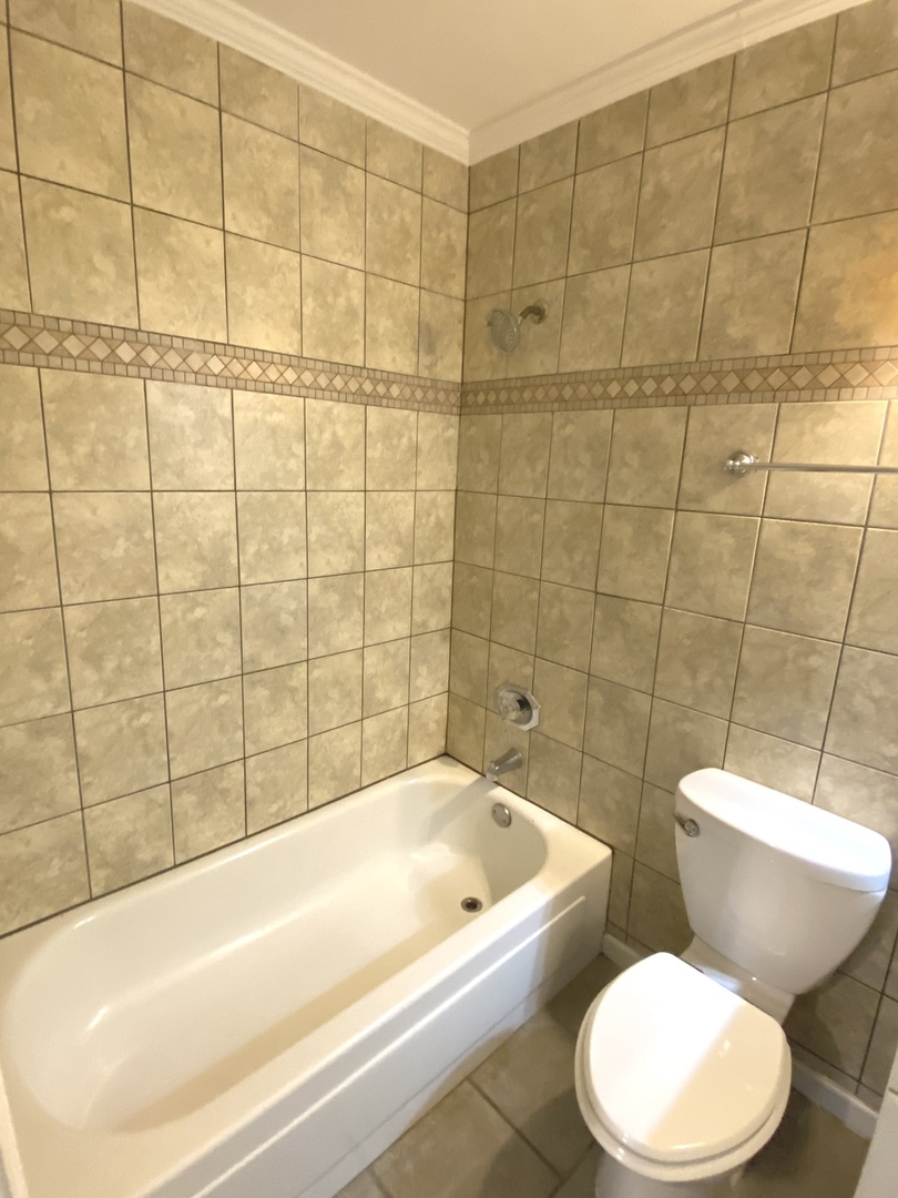 7413 Brookdale Drive #103, Darien, IL 60561