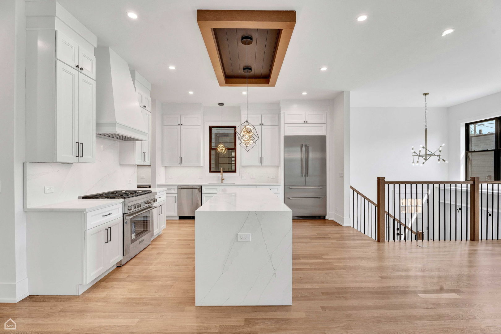 3905 N Drake Avenue, Chicago, IL 60618