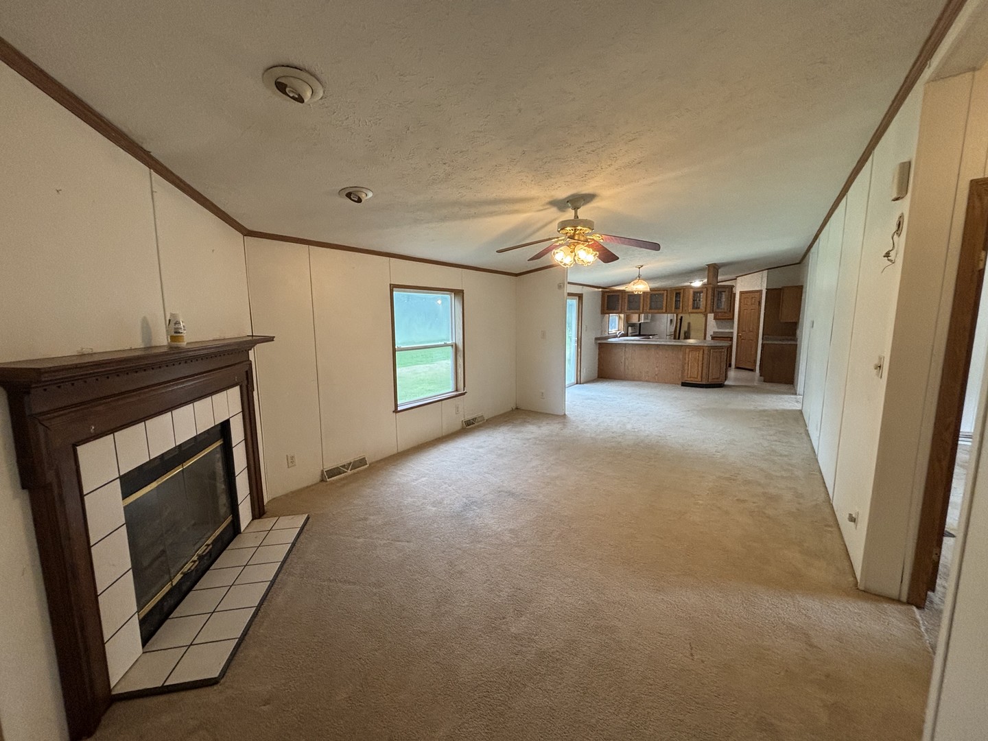 18 Lincoln Street, Lawndale, IL 61751