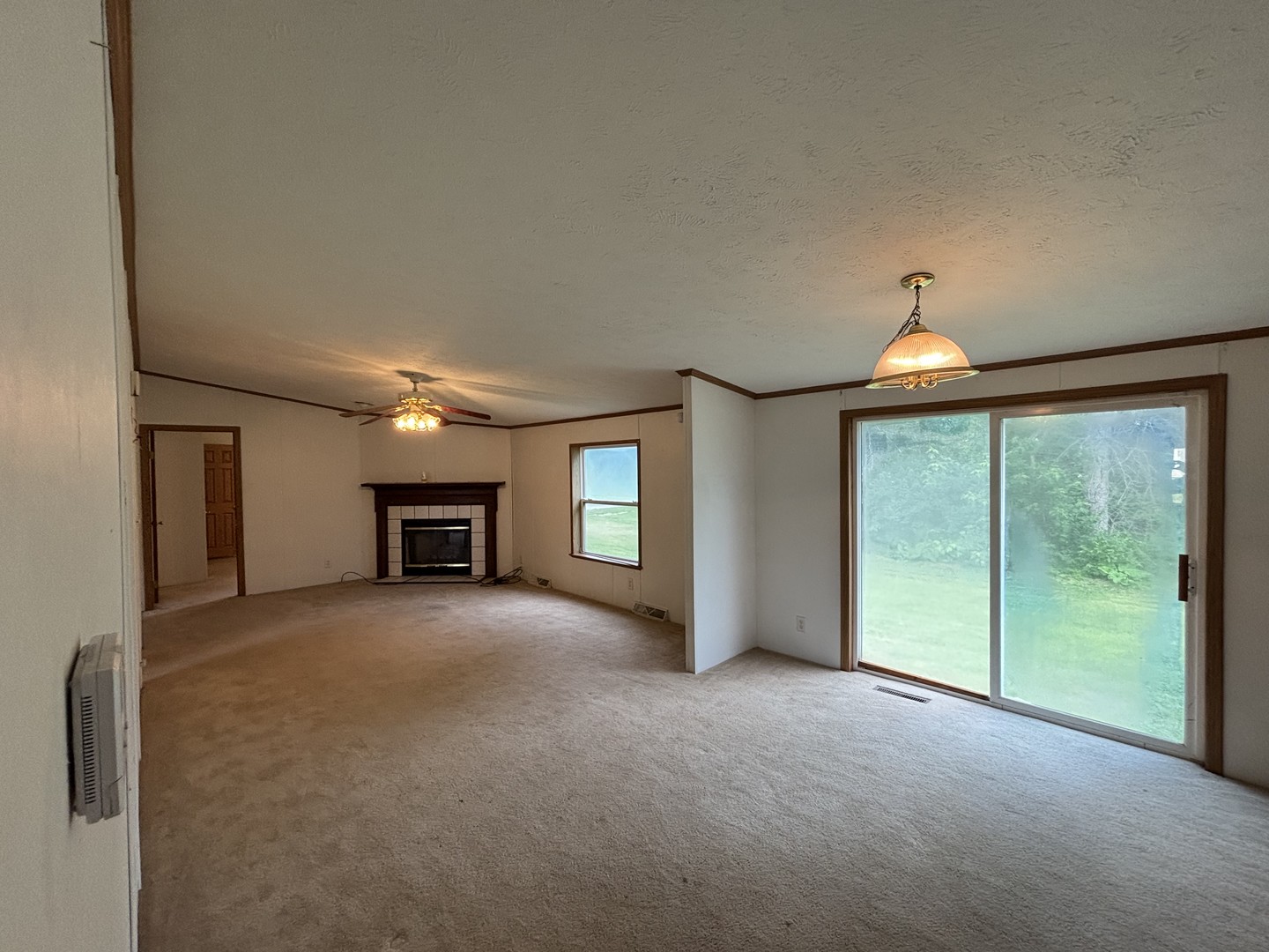 18 Lincoln Street, Lawndale, IL 61751