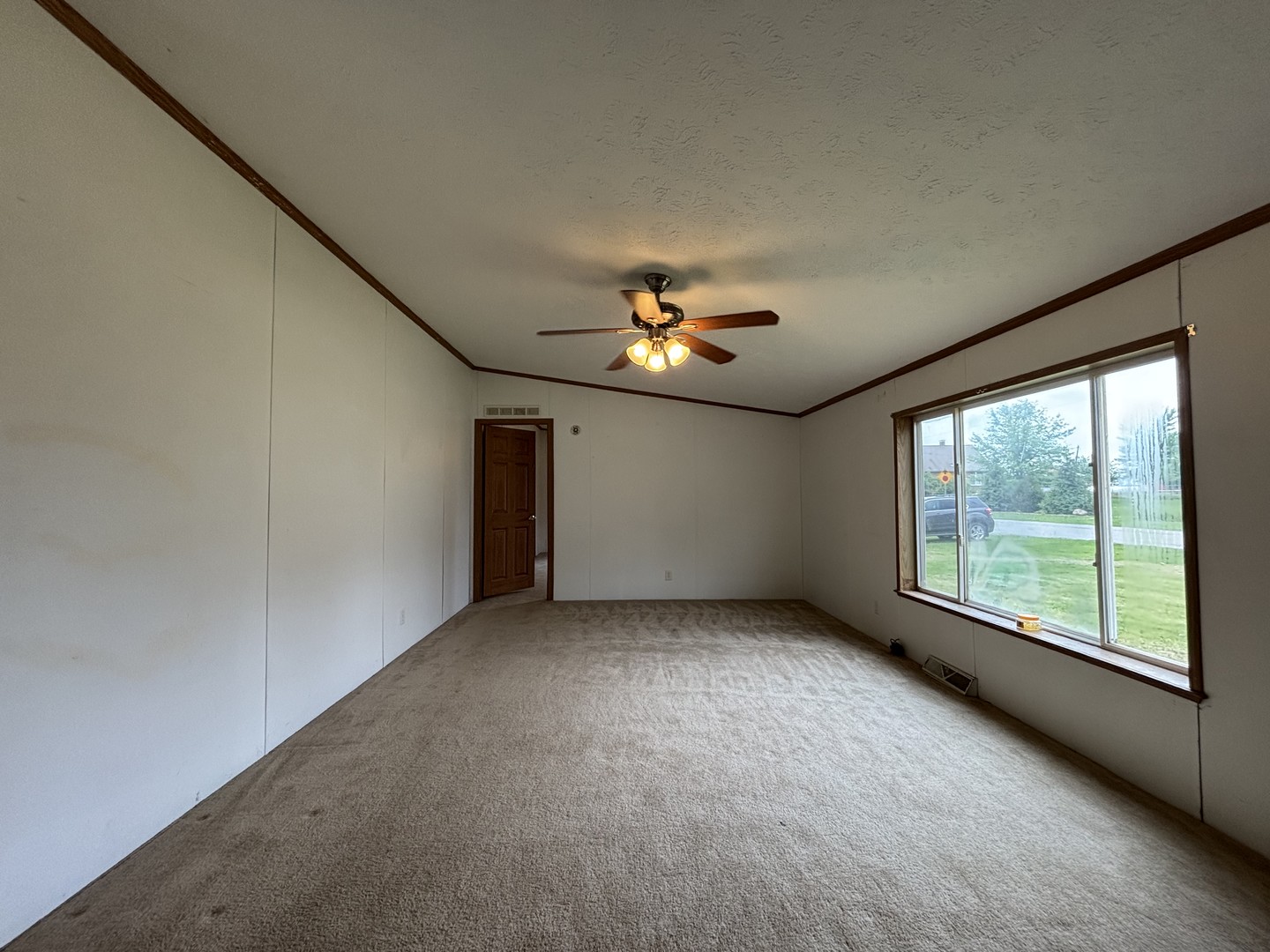 18 Lincoln Street, Lawndale, IL 61751