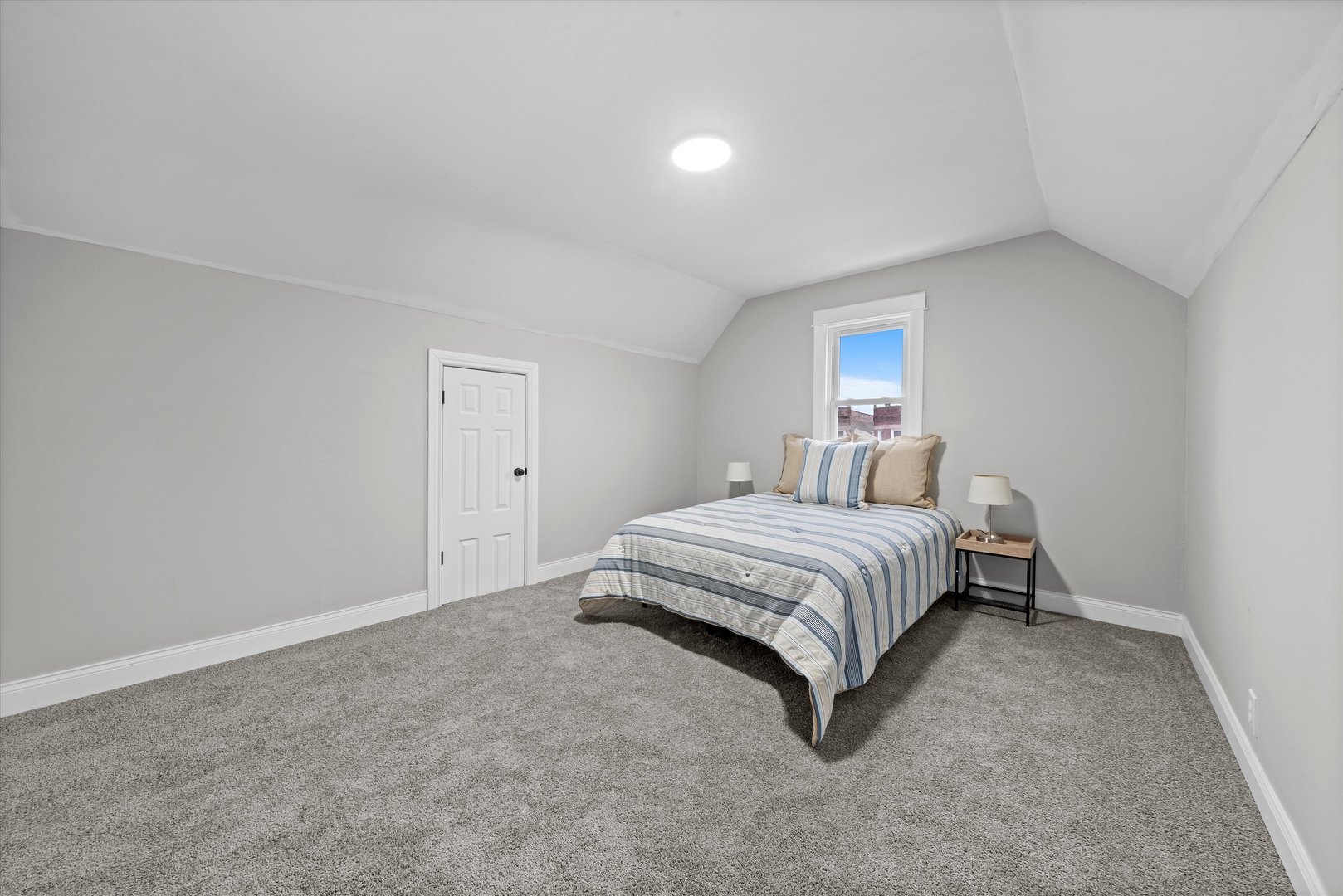 5241 W Adams Street, Chicago, IL 60644